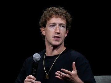 Meta Layoffs: Mark Zuckerberg To Fire 3,600 ‘Low Performers’, Says Will Recruit New Individuals